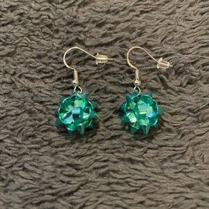 Green Christmas Bow earrings